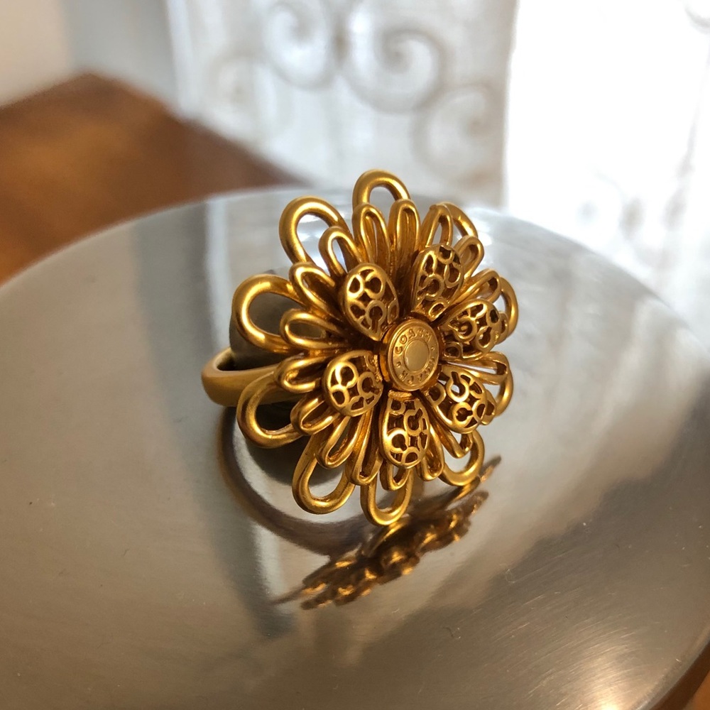 Coach Sunflower/Daisy Ring